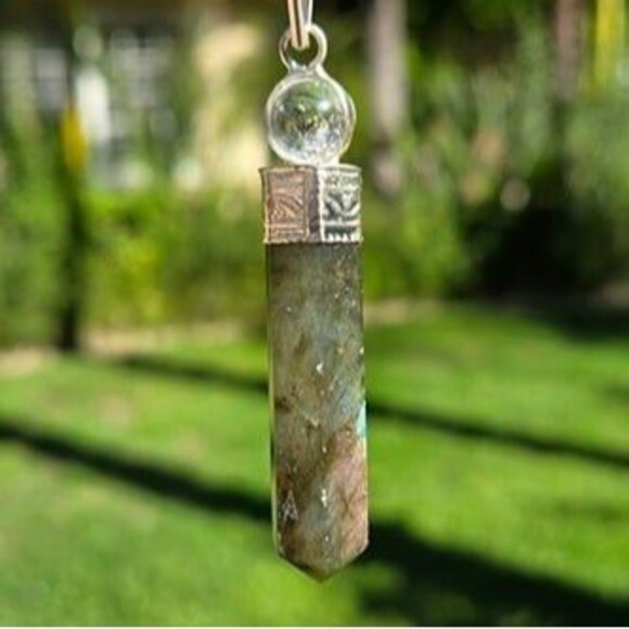 Sphere Labradorite Point Crystal Pendant - Picture 4 of 4